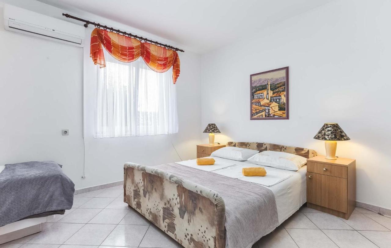 Zlata Apartment Пореч Екстериор снимка