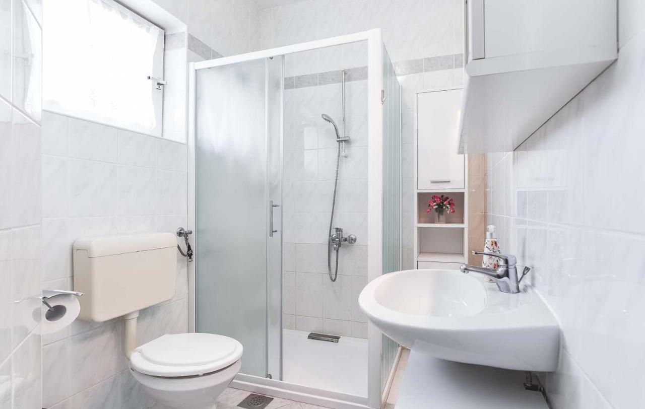 Zlata Apartment Пореч Екстериор снимка