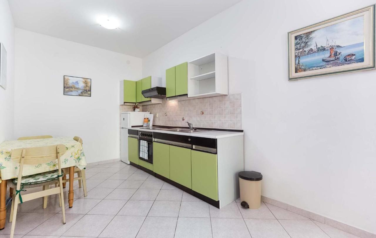 Zlata Apartment Пореч Екстериор снимка