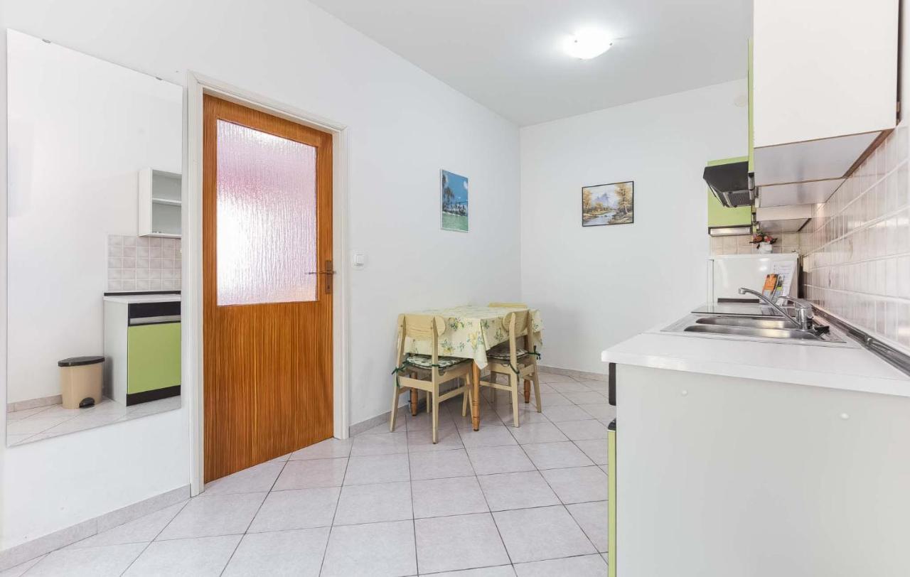 Zlata Apartment Пореч Екстериор снимка