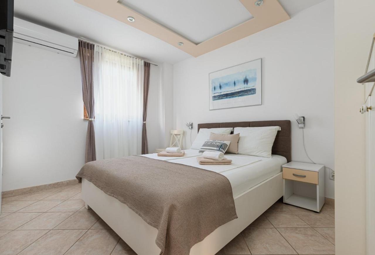 Zlata Apartment Пореч Екстериор снимка